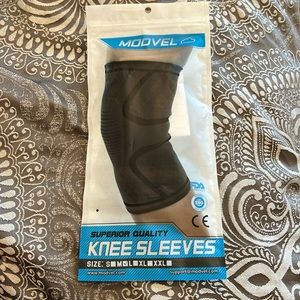 Compression Knee Sleeve